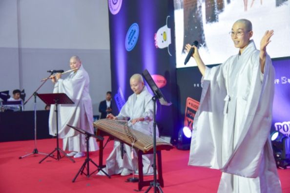 사진: 2024부산국제불교박람회 축하공연 ‘비텐스(기안 스님, 지안 스님, 범준 스님)’